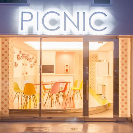 Picnic Hostel Osaka Esterno foto